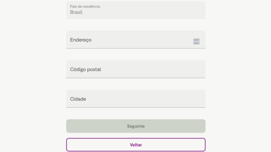 Formulário da Skrill para inserir endereço completo, CEP e cidade no Brasil.