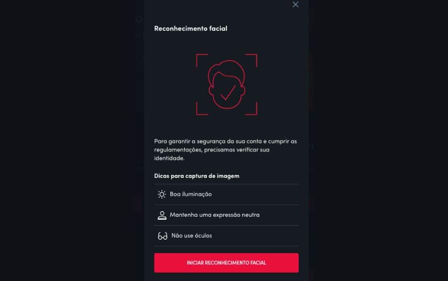 Pop-up da Blaze solicitando a verificação de identidade (KYC) antes do saque, com o título 'Reconhecimento facial' e o botão 'Iniciar Reconhecimento Facial'