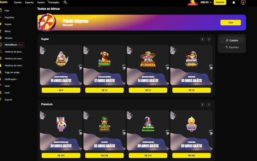 Vitrine da loja MarketBoom, mostrando pacotes de bônus como '10 Giros Grátis' disponíveis para compra com valor em reais (R$ 9, R$ 23, R$ 13, etc.).