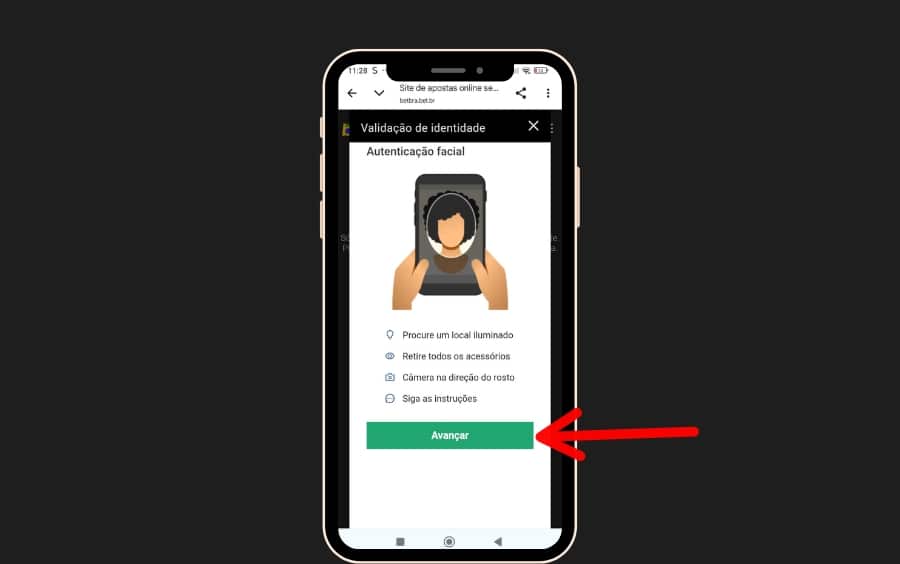 Tela de autenticação facial na Betbra com instruções de biometria e botão “Avançar” para iniciar o reconhecimento facial.