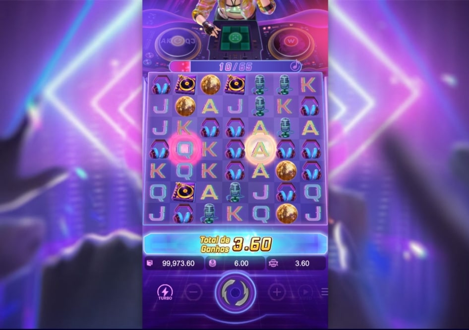 Rave Party Fever por PG Soft