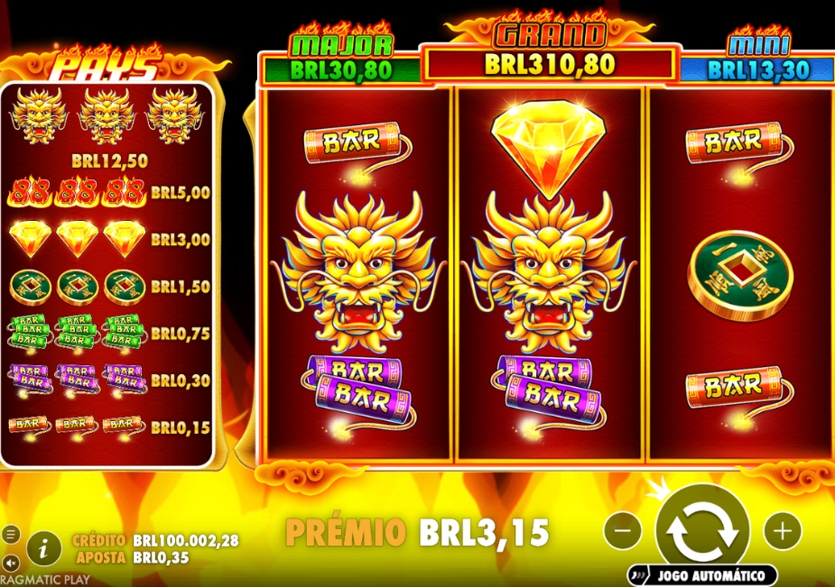 Tela do slot Fire 88 da Pragmatic Play com símbolos de fogo, dragão, diamante, BAR, jackpots e interface em BRL.
