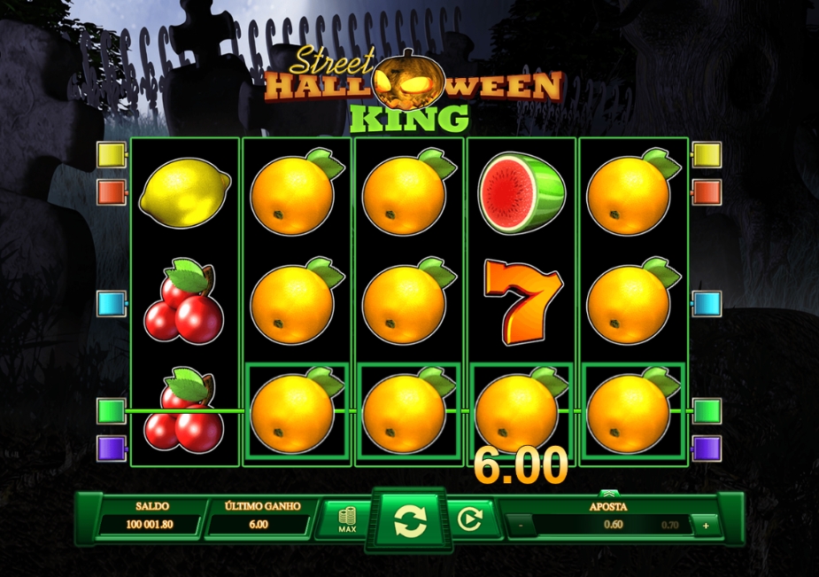 Tela do slot Halloween King Street da Kajot Games com símbolos de frutas, sete vermelho, cenário de cemitério e interface em português.
