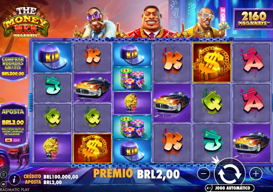 Tela do slot The Money Men Megaways com carros de luxo, relógios de ouro, fichas, moedas e símbolos de cartas.