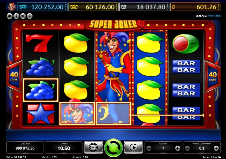 Tela do slot Super Joker 40 com Joker WILD expandido, estrela SCATTER, frutas, sete e símbolos BAR nos rolos.