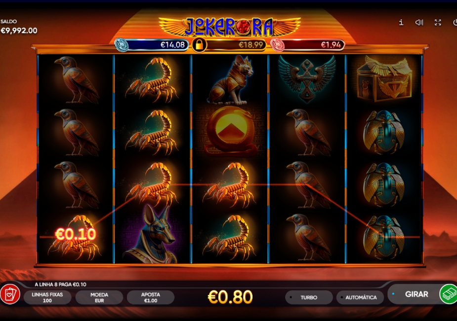 Tela do slot Joker Ra com cinco rolos, símbolos do Egito Antigo e linha de pagamento vencedora destacada.
